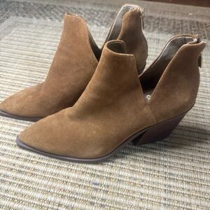 Vince Camuto Bibestie Suede Ankle Boots